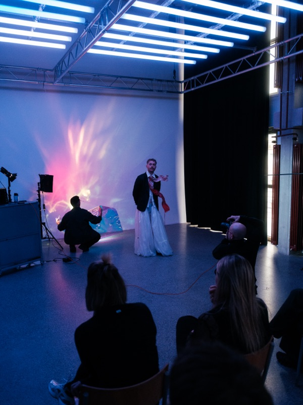 Sessions Vol.3 — Light & Color workshop scene